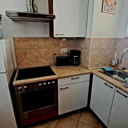 Club218 Vizparti Wellness Apartman * Siofok