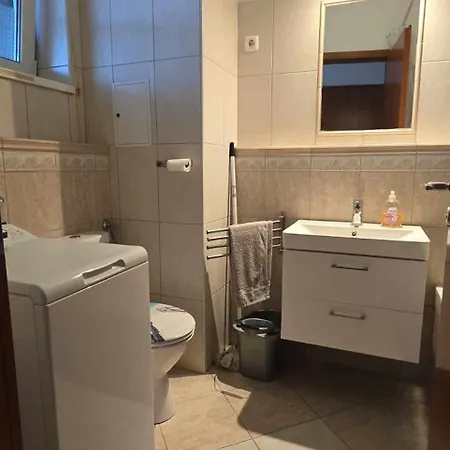 Club218 Vizparti Wellness Apartman *
