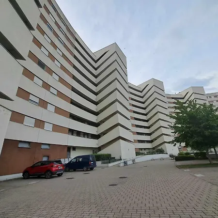 Club218 Vizparti Wellness Apartman Siofok
