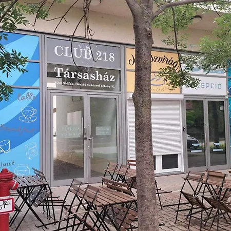 Club218 Vizparti Wellness Apartman