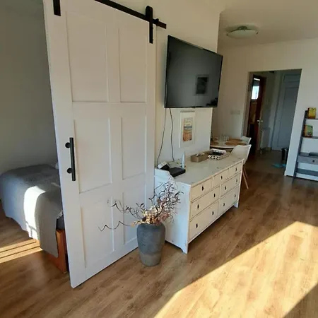 Club218 Vizparti Wellness 希欧福克