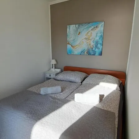 Club218 Vizparti Wellness Lägenhet