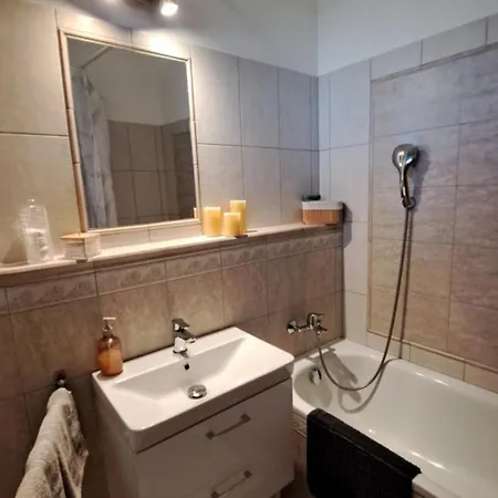 Club218 Vizparti Wellness Siófok