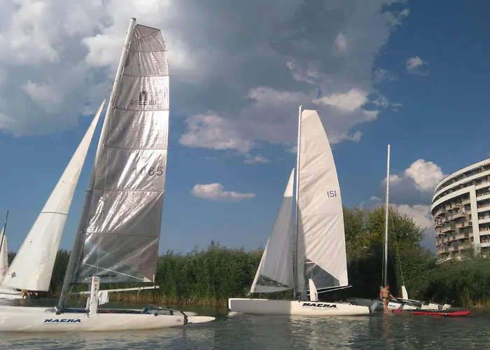 Club218 Vizparti Wellness Siófok