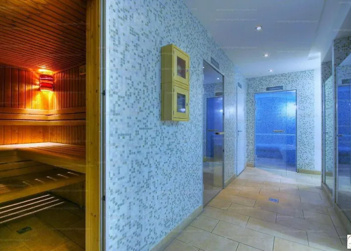 Club218 Vizparti Wellness *